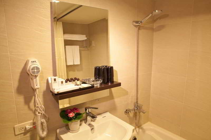 Onetel - Ximen Hotel Csungho Kültér fotó