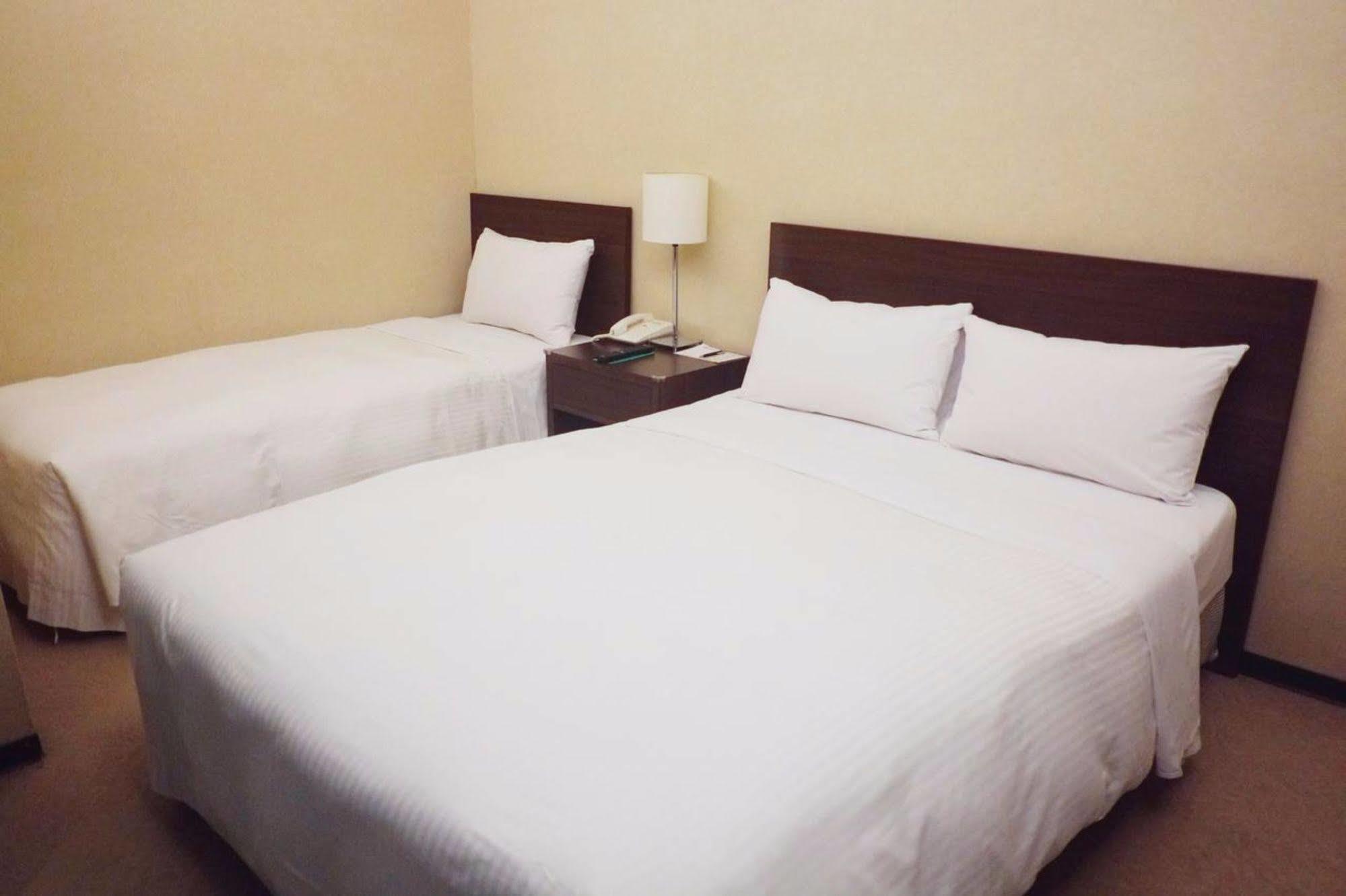 Onetel - Ximen Hotel Csungho Kültér fotó
